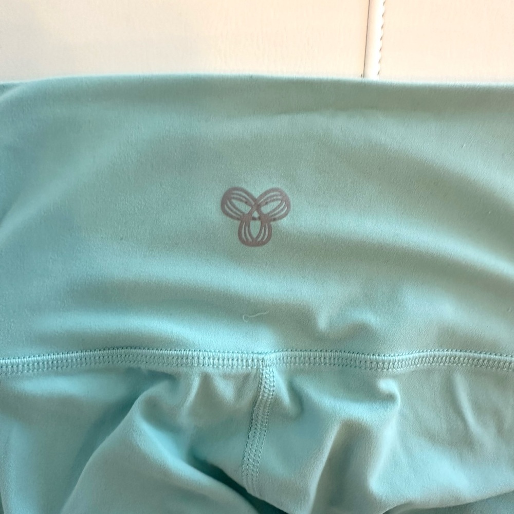 TNA butter Atmosphere high rise legging size XS in bright aqua - Picture 6 of 6
